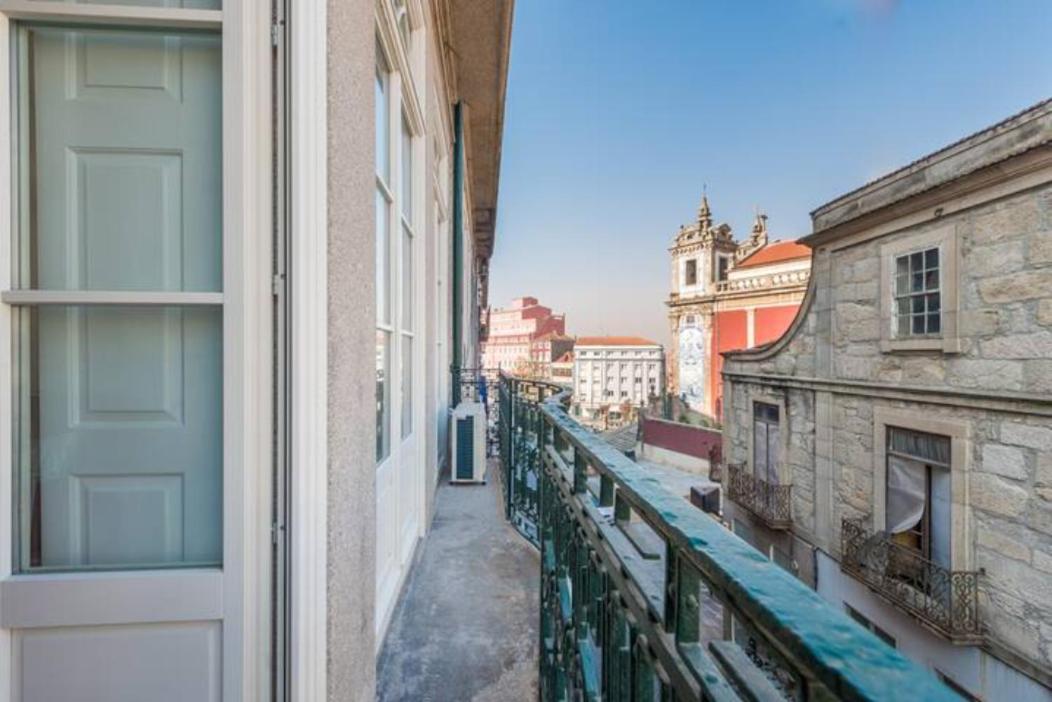 Guestready - Inside The Dots Apartment Porto Luaran gambar